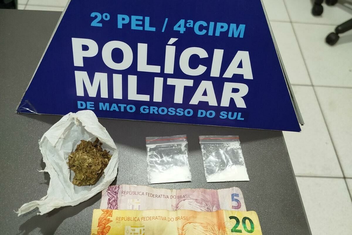 Imagem de compartilhamento para o artigo Jovem é preso por tráfico de drogas no centro da Costa Rica da MS Todo dia